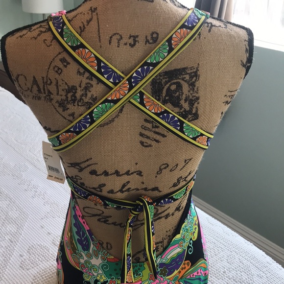 NWT Trina Turk One Piece Swimsuit - Picture 4 of 10